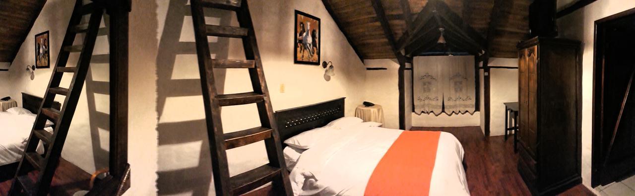 Hotel Bambu Riobamba Exterior foto