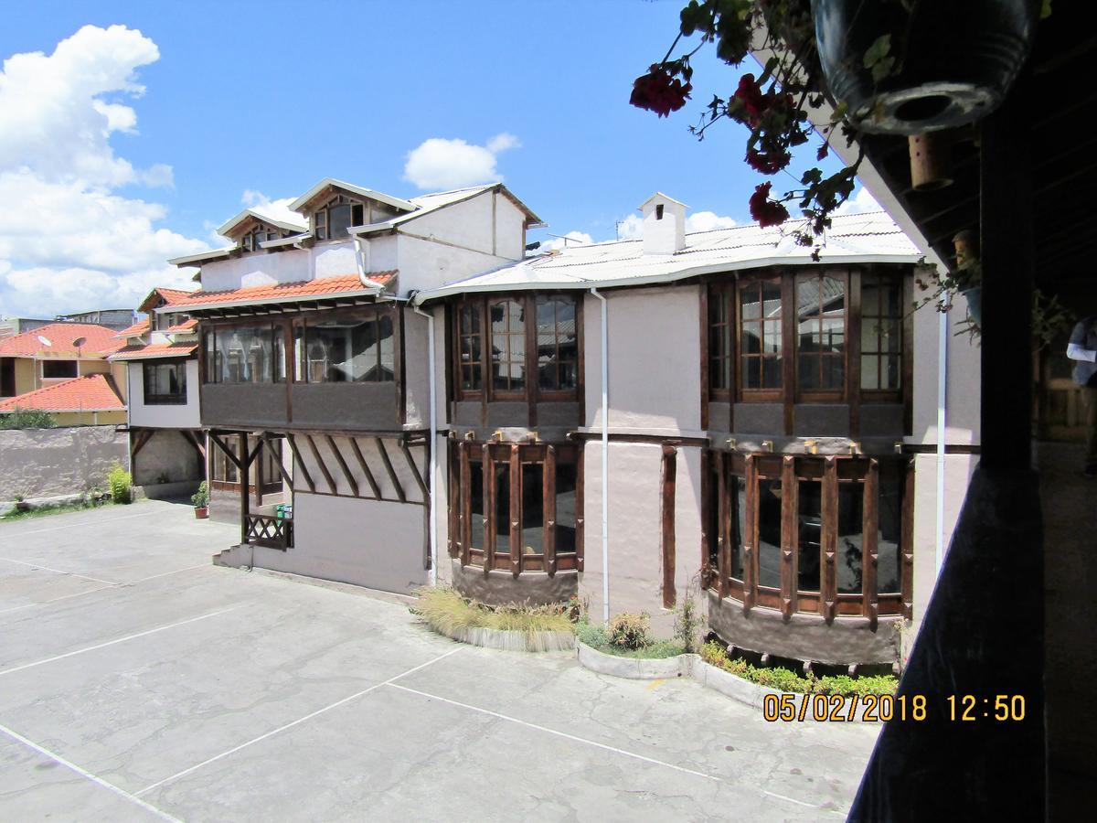 Hotel Bambu Riobamba Exterior foto